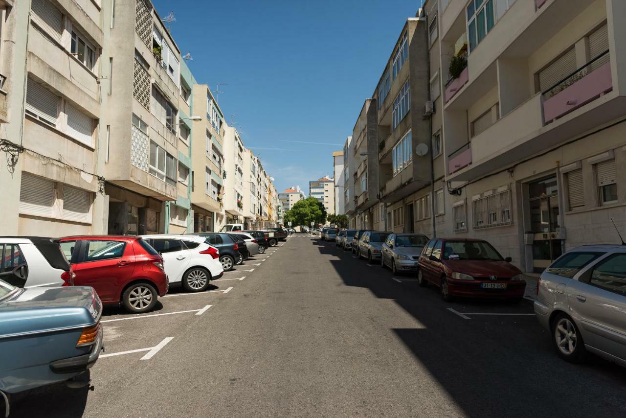 Apartamento Ideal 3 Lisbon Bagian luar foto